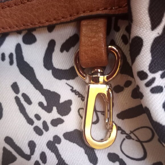 Jessica Simpson summer bag - Picture 12 of 16